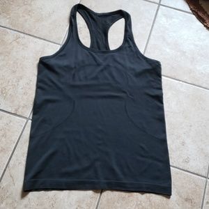 Swiftly tech racerback